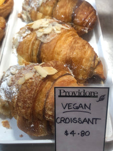 Almond Croissant -Vegan (only available on Friday)